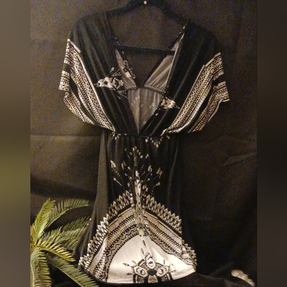 Kimono style blouse/cover-up - Picture 5 of 6